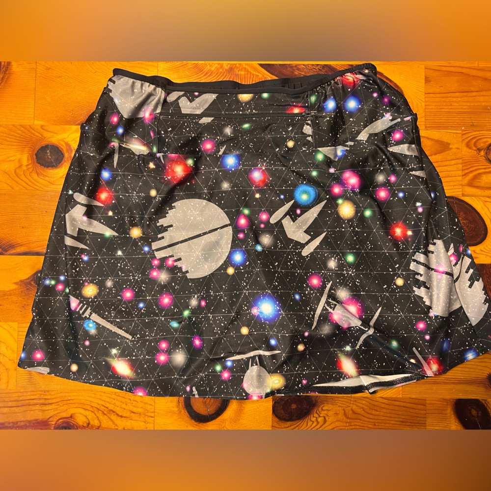 XL Fluttercut Intergalactic running skirt